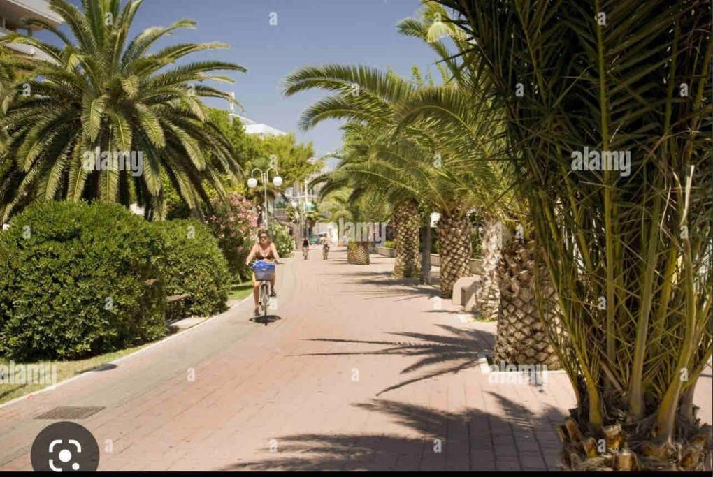 Dolce Vita Tortoreto Bagian luar foto